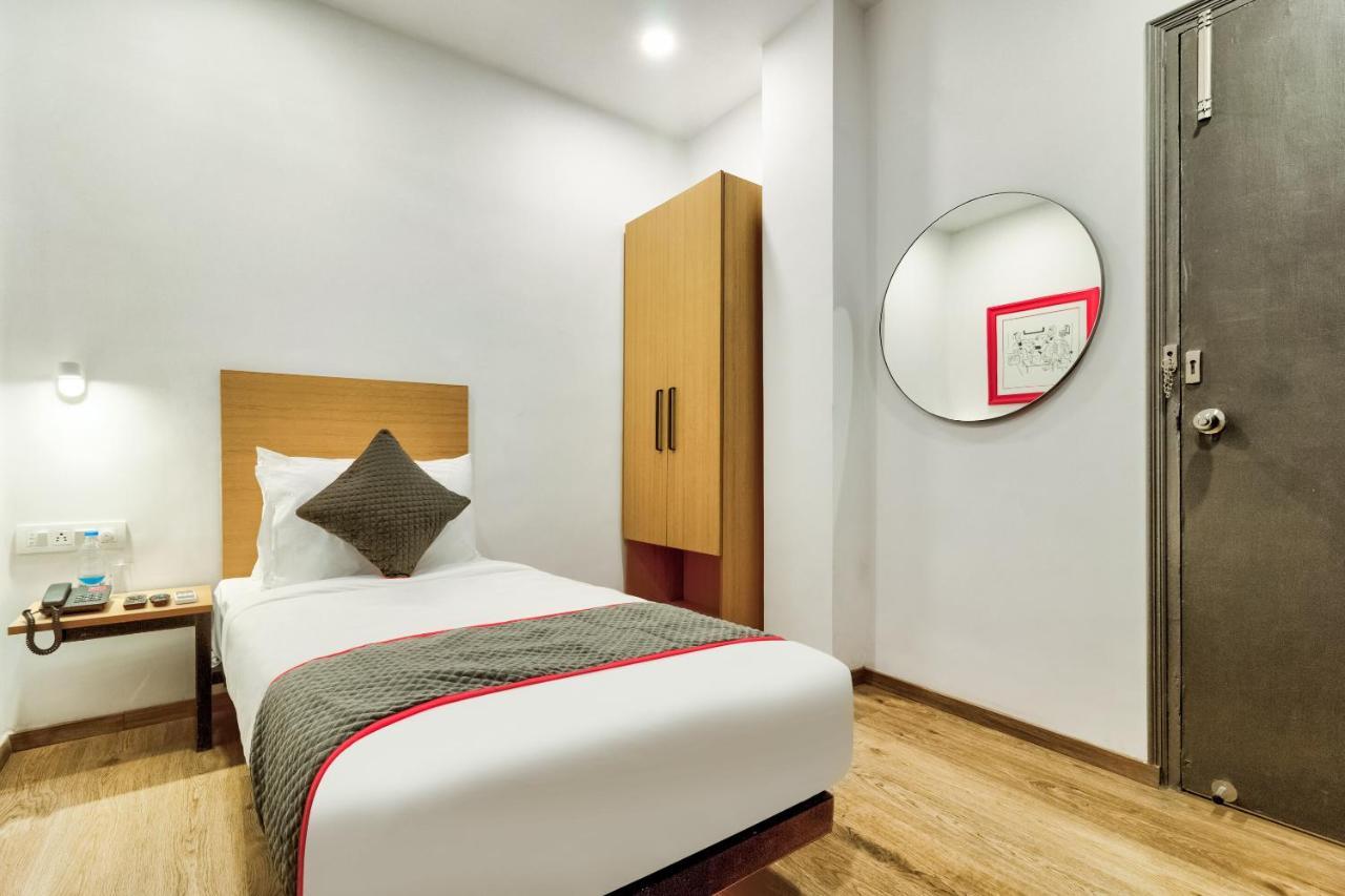 Oyo 78245 Collection O Hotel Crown Inn Navi Mumbai Bagian luar foto
