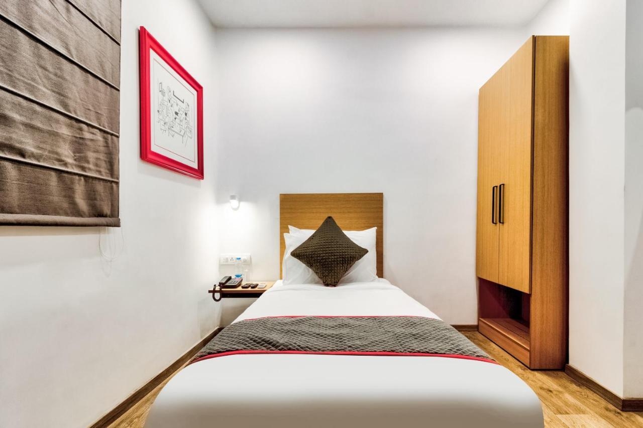 Oyo 78245 Collection O Hotel Crown Inn Navi Mumbai Bagian luar foto