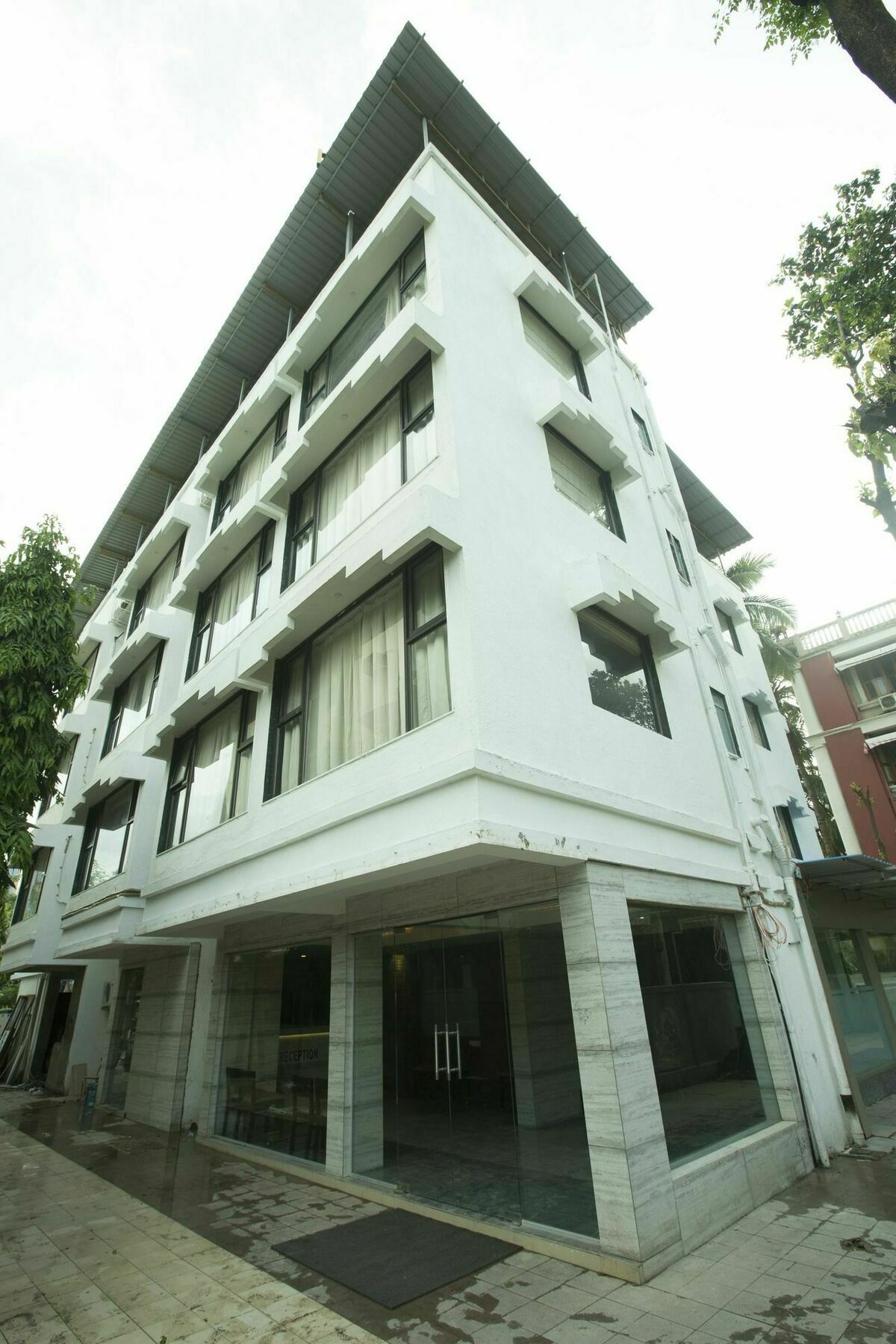 Oyo 78245 Collection O Hotel Crown Inn Navi Mumbai Bagian luar foto